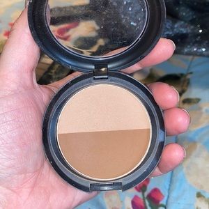 MAC Lightsweep shadester
